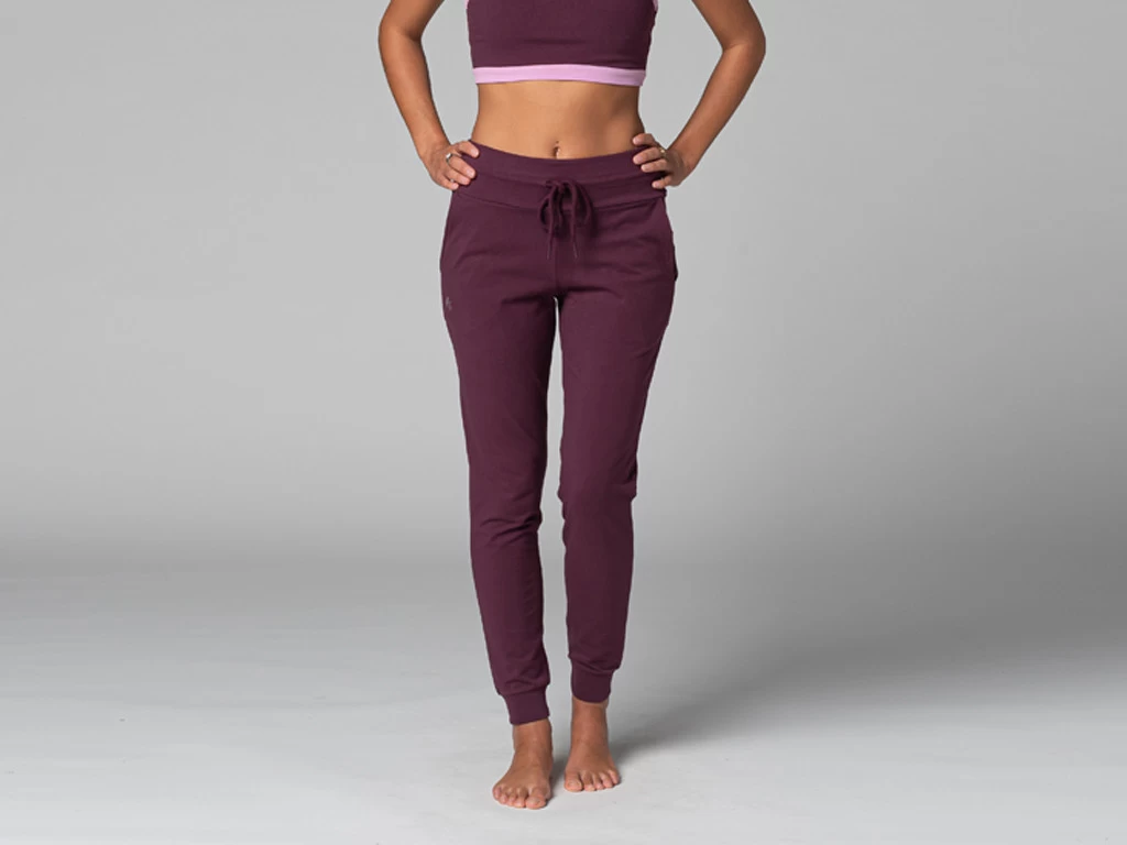 Pantalon De Yoga Femme Jogg - Bio Prune M - Presque Parfaits 3 Pantalon De Yoga Femme Jogg - Bio Prune M - Presque Parfaits